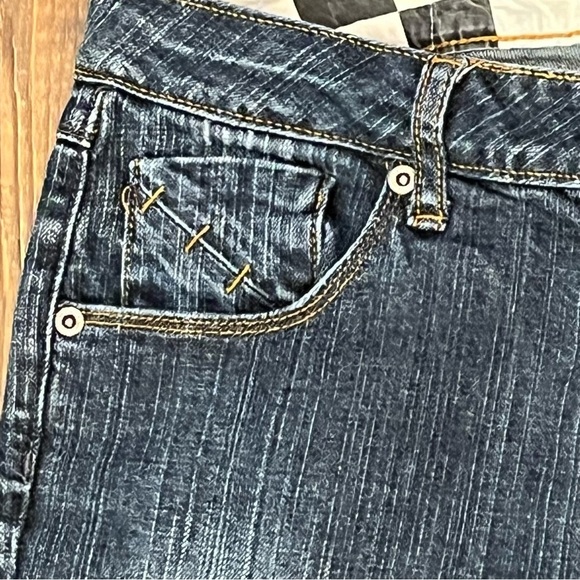 ZD Zanadi Premium Straight Leg Jeans Juniors Size 11 Embroidered LOVE Low Rise - Picture 5 of 15